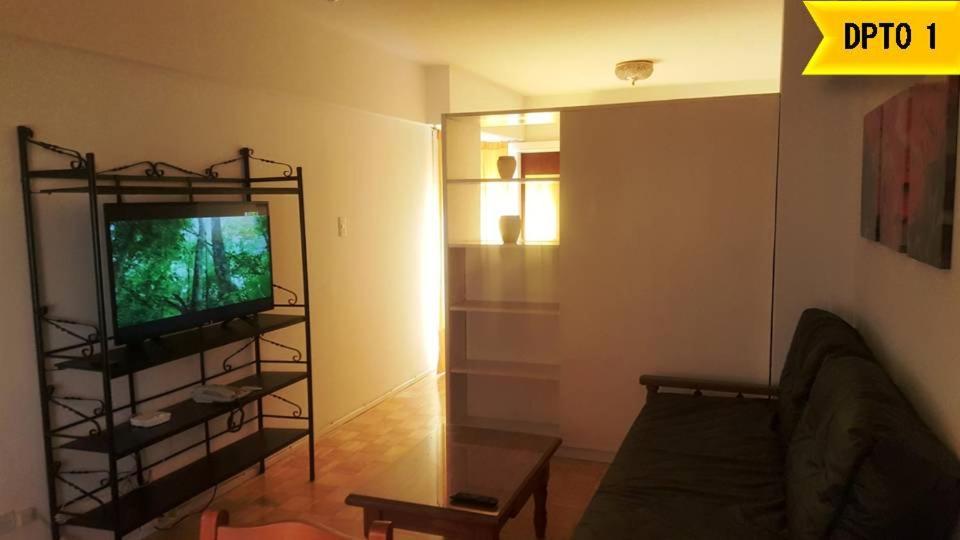 Corrientes Av, best location Buenos Aires Extérieur photo