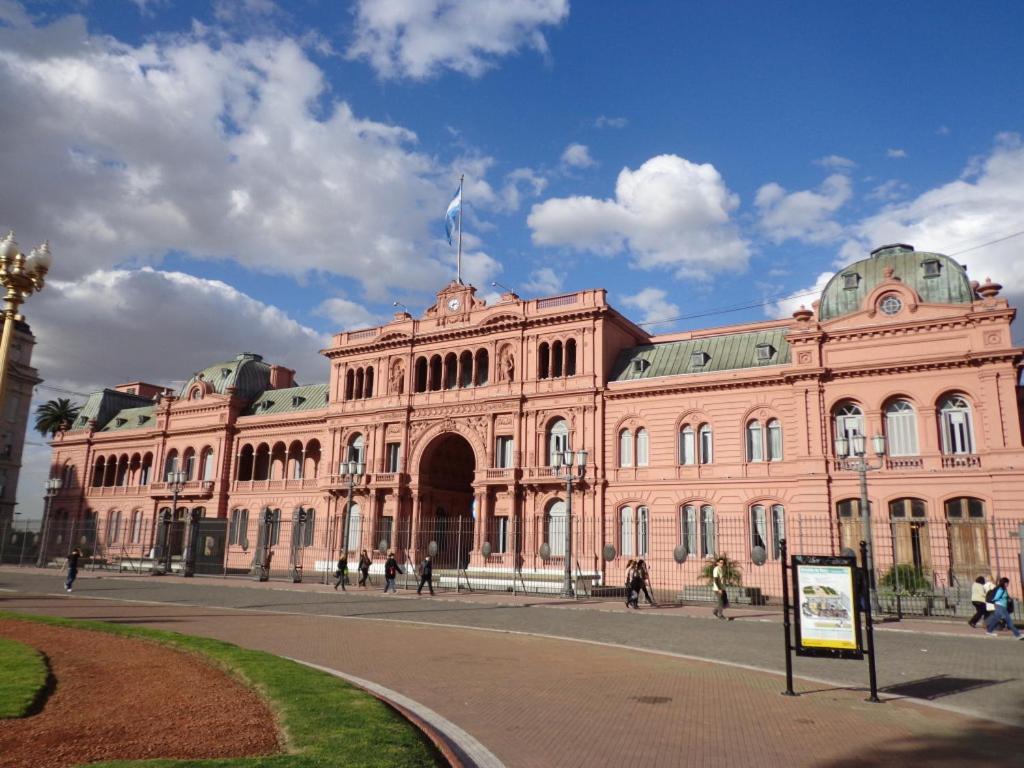 Corrientes Av, best location Buenos Aires Extérieur photo